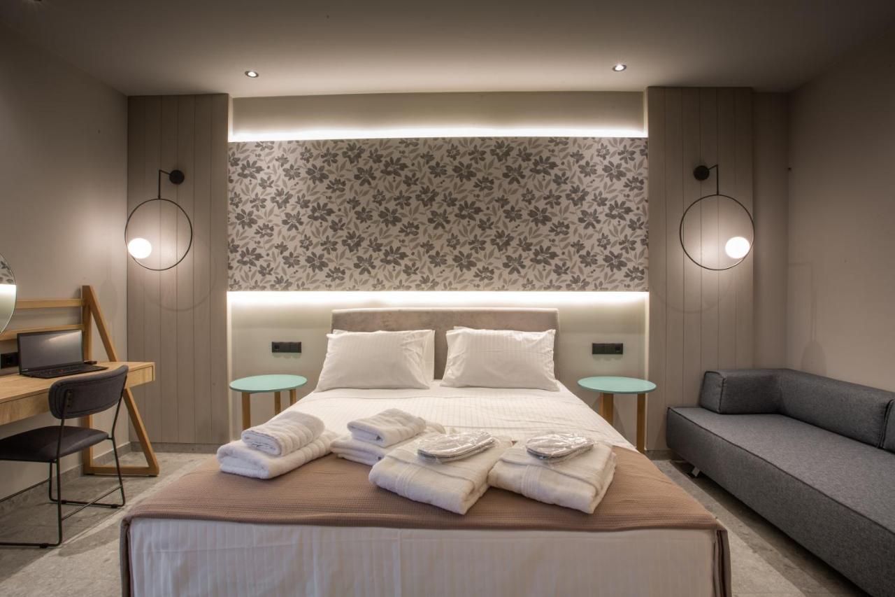Quinta Essentia Suites Foiniki Bagian luar foto