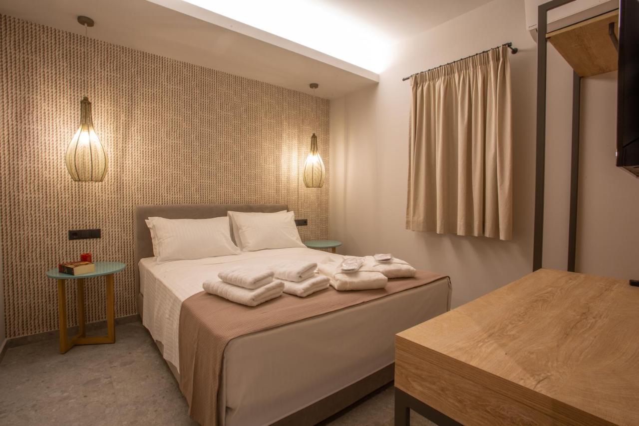 Quinta Essentia Suites Foiniki Bagian luar foto