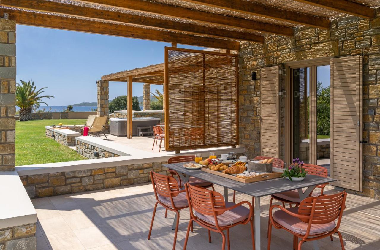 Quinta Essentia Suites Foiniki Bagian luar foto